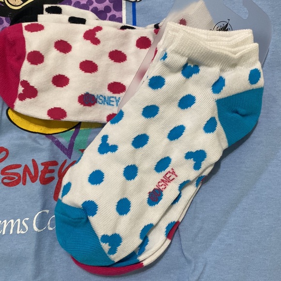 Lot of Brand New Walt Disney Shirts and Socks - Picture 5 of 5